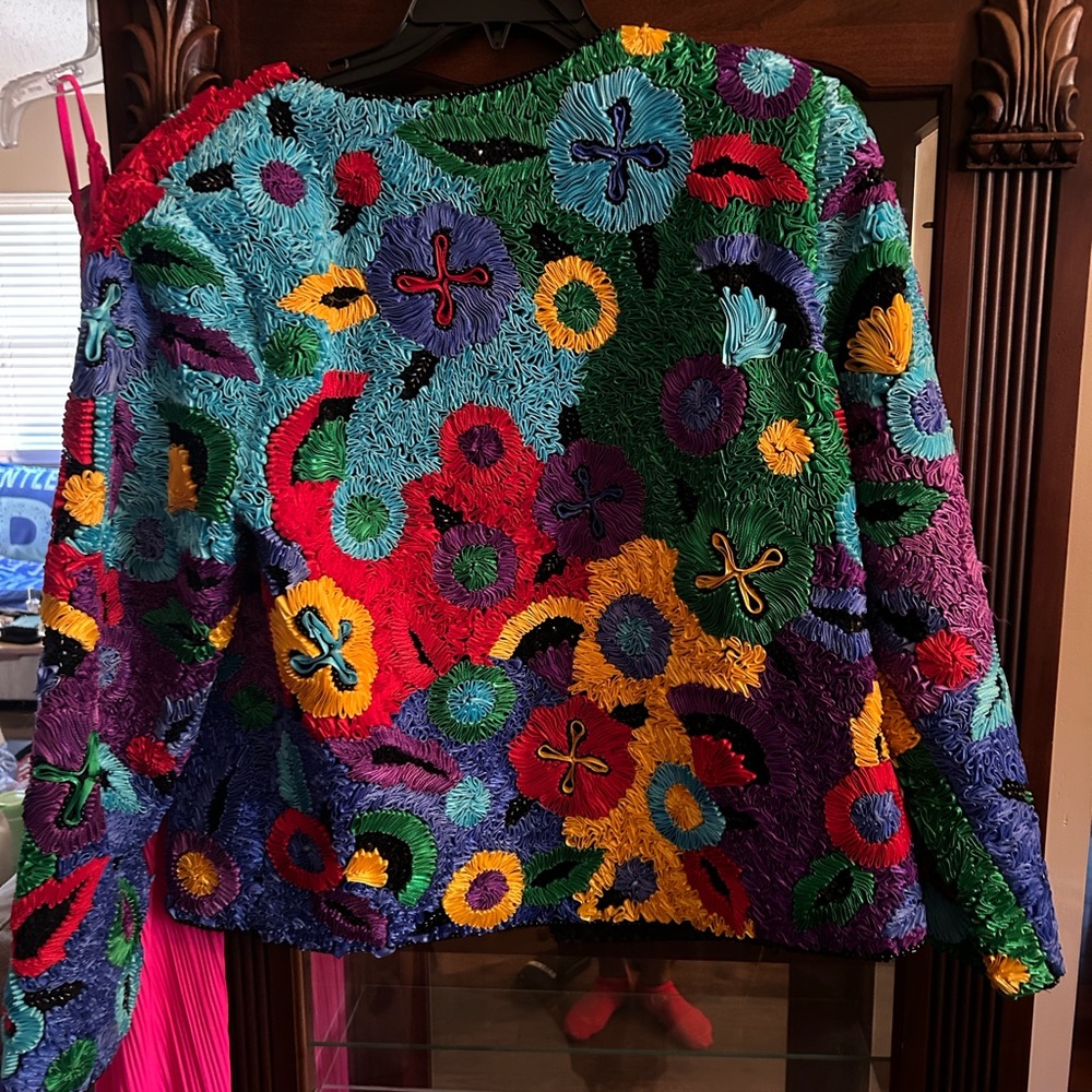 Tan Chho jacket - Picture 3 of 7